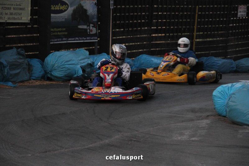 111120 sport2 438_tn.jpg